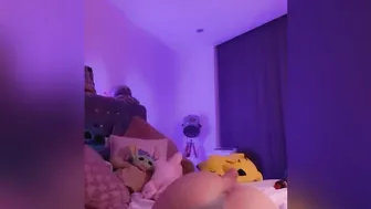 Lauren Alexis, Topless Bedroom Tease with Nipple Pasties