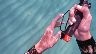 Anywaybrittnaay, BeachBaby69, Underwater Sea Encounter