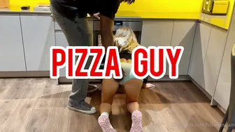 HotwifeSpain, Eva Lex, Spanish Hotwife in Pizza Guy Encounter