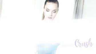 Xenia Crushova, Sexy Cosplay Outfit Try-On Haul