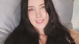 Aellagirl, Orgasmic Dildo Masturbation in Bed